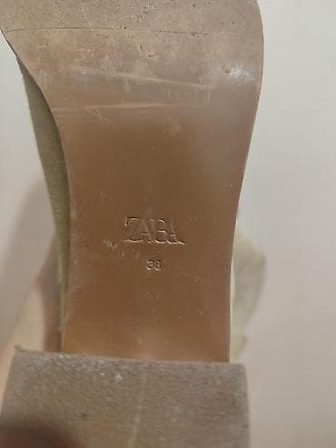 Прокат одежды: Кеды женские, 2 пары. 1) Белые кожаные кеды: - Минималистичный — 7