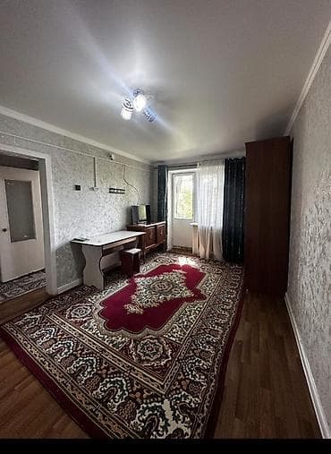 хрущевка: 1 комната, 30 м², Хрущевка, 2 этаж, Косметический ремонт — 1