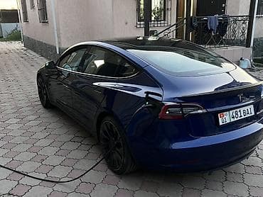 Tesla: Tesla Model 3: 2021 г., Электромобиль, Седан — 2
