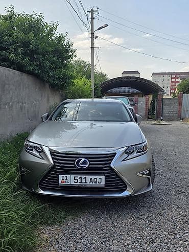 buick rendezvous: Lexus ES: 2017 г., 2.5 л — 4