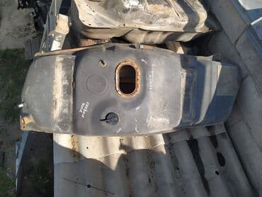 Toyota Sequoia Бензобак, Тойота Секвойя топливный бак Год: 2002