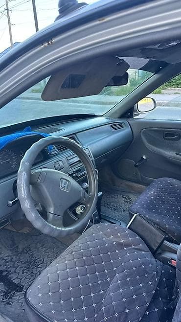 geely e5: Honda Civic: 1995 г., 1.5 л, Механика, Бензин, Седан — 8