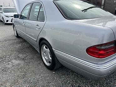 Mercedes-Benz E-Class: 1998 г., 3.2 л, Автомат, Бензин, Седан