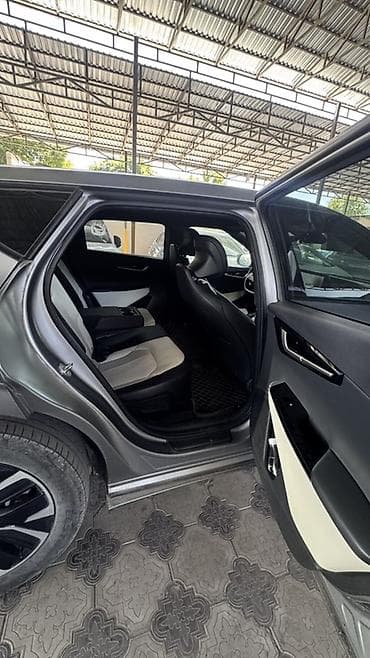 byd e2 2023: Kia EV6: 2023 г., Автомат, Электромобиль, Кроссовер — 6