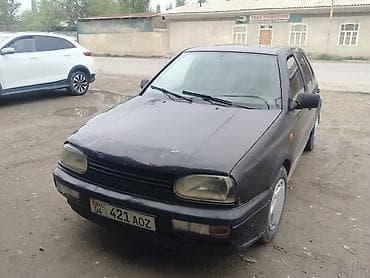 Volkswagen Golf: 1993 г., 1.8 л, Механика, Бензин, Хэтчбэк