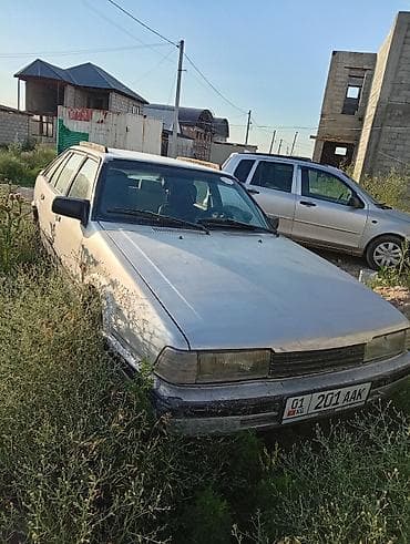 Унаа сатуу: Mazda 626: 1985 г., 1.6 л, Бензин, Хетчбек — 1