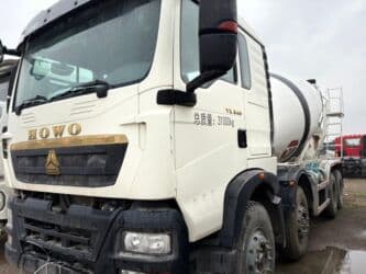 шины для внедорожников бу: Грузовик, Howo, Б/у — 2