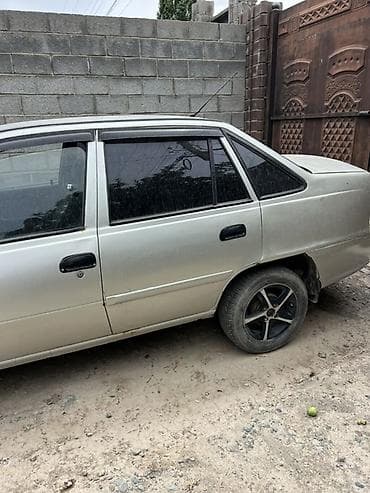 нексе: Daewoo Nexia: 2010 г., Седан — 1