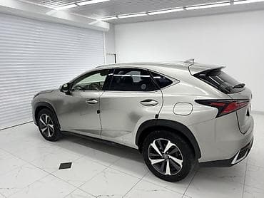 lexus 600: Lexus NX: 2017 г., 2.5 л, Автомат, Гибрид, Кроссовер — 5