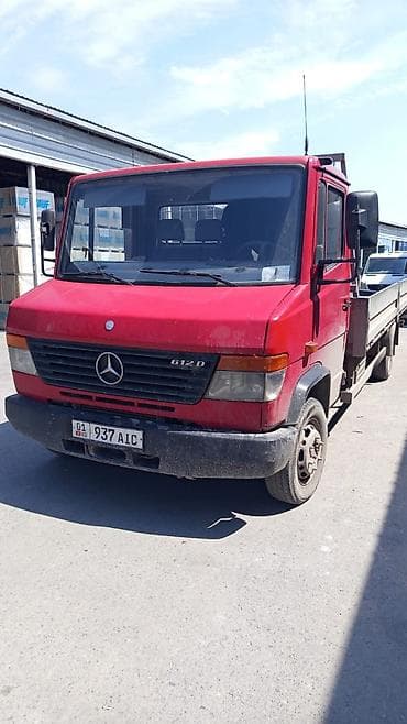 работа афитцант: Требуется Водитель грузового транспорта, Категория прав (C), На бортовой, 1-2 года опыта, Питание, Шестидневка, Старше 18 лет — 1