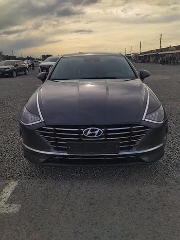 Hyundai Sonata: 2021 г., 2 л, Автомат, Газ, Седан — 1