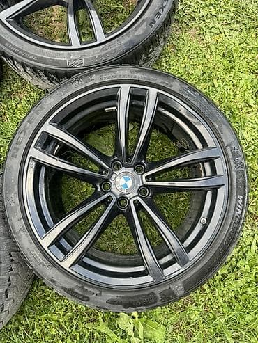 пресс для авто: Колеса в сборе 275 / 35 / R 19, Зима, Б/у, Комплект, Легковые, Литые, отверстий - 5 — 5