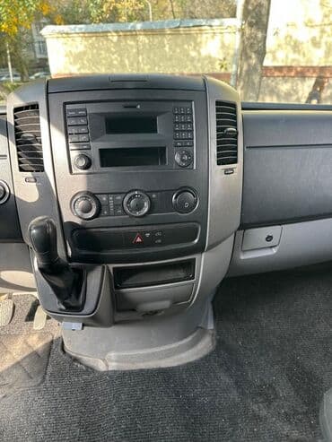 мерс 313: Mercedes-Benz Спринтер: 2013 г., 2.2 л, Автомат, Дизель, Бус — 5