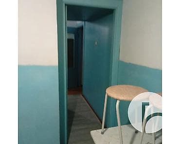 Квартиры: 1 комната, 32 м², 3 мкр 104 серия, 4 этаж, Требуется ремонт — 1