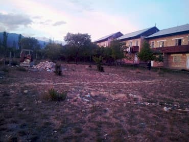 продаю 2х этажный дом: Дом, 10000000 м², 8 комнат, Собственник, Старый ремонт — 4