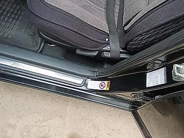 volvo 6x2: Toyota Avensis: 2004 г., 1.8 л, Автомат, Универсал — 7