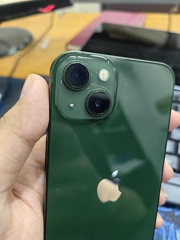 iphone 2020: IPhone 13, Б/у, 128 ГБ, Зеленый, Чехол, 100 % — 2