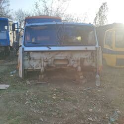 продажа щенков немецкой овчарки с документами в бишкеке: Кабина камаз со спальником, 100000 окончательно. КамАЗ 10 грузовик — 2