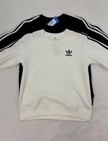 Свитшот новый Продаю новый свитшот, Не ношен, без дефектов. Материал