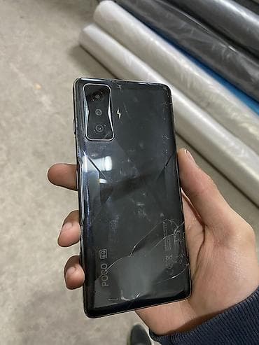 super nintendo: Poco F4 GT — 2