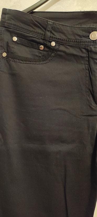 шымдар: Брюки черный, состояние хорошее,размер 44-46,цена 300 сом — 2