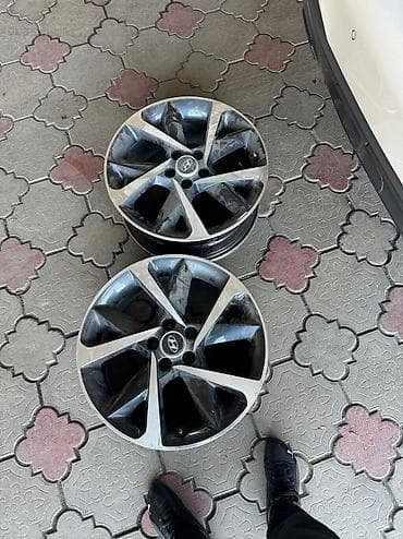 Диски: Диски R 19 Пара, отверстий - 5, Б/у — 1