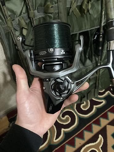 рюкзак охотничий: Карповый комплект: удилища + большие безынерционные катушки Состав: - — 1