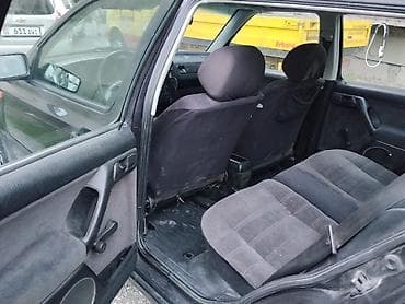 fit 2008: Volkswagen Vento: 1993 г., 1.8 л, Ручные, Бензин, Седан — 6