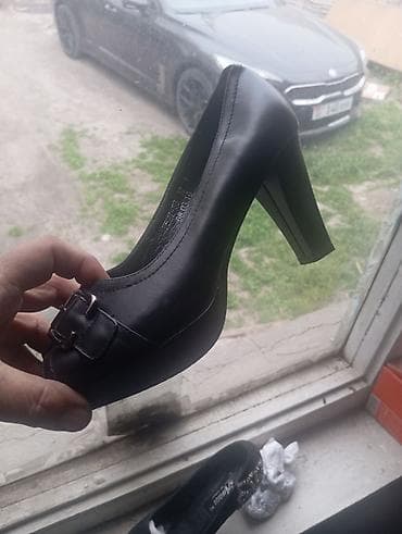 женские каблуки: Женские туфли на каблуке — подборка классических черных пар — 1