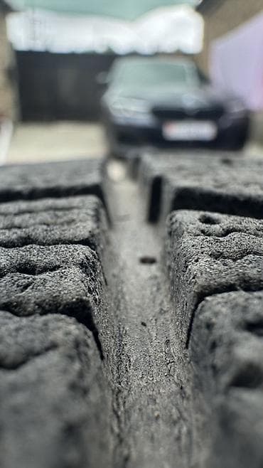 Зимние шины Bridgestone Blizzak ПАРА - Размер: 225/40 R18 - Тип — 4