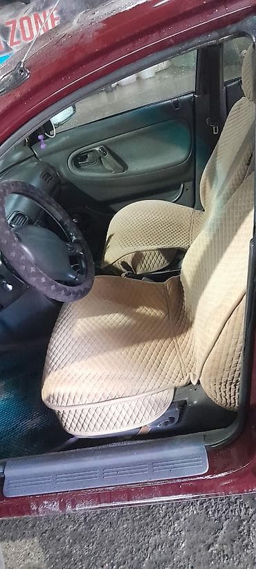 mazda 326: Mazda 626: 1994 г., 2 л, Ручные, Бензин, Лифтбек — 1