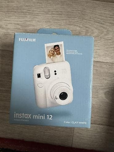 canon eos 60d: FUJIFILM Instax mini 12 — мгновенная камера, цвет Clay White — 1