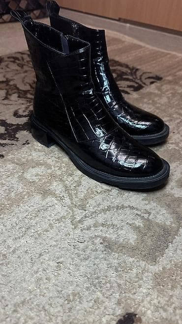 батильоны: Ботинки, 39, Burberry, Б/у, цвет - Черный, Самовывоз — 3