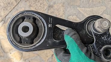 полиуретановые сайлентблоки: Проставки Toyota 2006 г., Б/у, Оригинал, Китай — 2