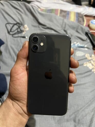 nokia 88: IPhone 11, Б/у, 64 ГБ, Черный, Чехол, 77 % — 1