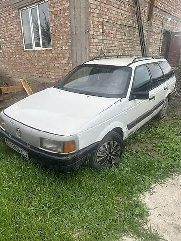 Транспорт: Volkswagen Passat Variant: 1991 г., 1.8 л, Механика, Бензин, Универсал — 3
