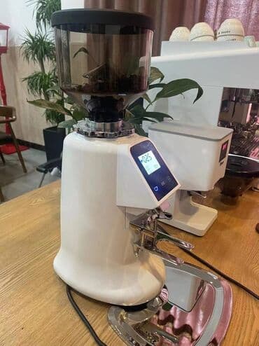 маленькая зерновая кофемашина: Кофеварка, кофемашина, Новый, Самовывоз — 4