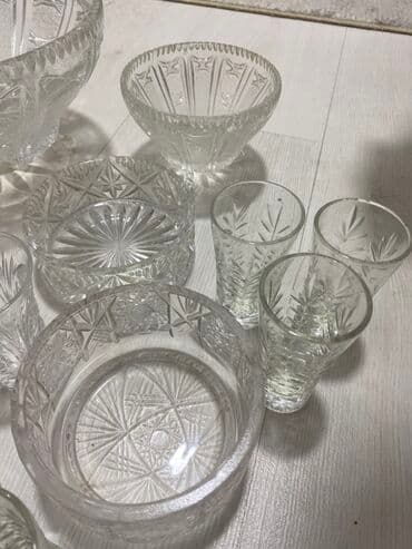 набор для перемещения мебели: Набор из прозрачного резного стекла/хрусталя с классическим гранёным — 9