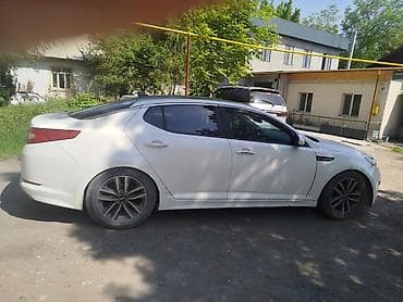 Kia K5: 2011 г., 2 л, Автомат, Бензин, Седан — 3