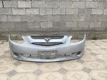 Бампер Toyota