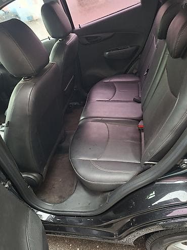 sprinter 4 4: Chevrolet Spark: 2018 г., 1 л, Автомат, Бензин, Хэтчбэк — 7