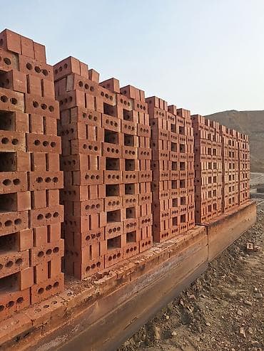 кирпич полбулок: Пустотелый керамический кирпич (красный) - Материал: керамика — 5