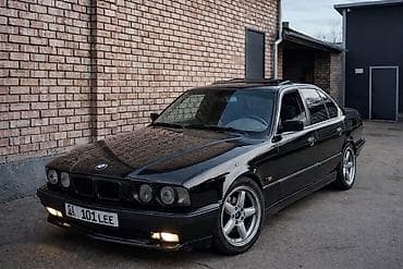 mersedes e klass: BMW 5 series: 1991 г., 2.5 л, Механика, Бензин, Седан — 1