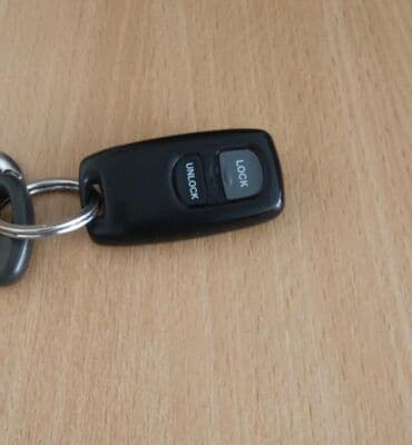 универсальный набор инструментов для дома: Изготовление ключей и установка сигнализации. Чип ключи. центральный — 16