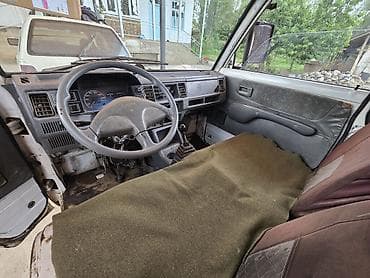 тайота сирион: Daewoo Лабо: 2002 г., 0.8 л, Механика, Бензин — 6
