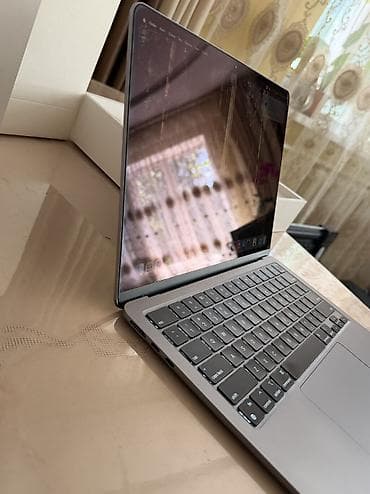макбук м2 2022: MacBook Air 13.6 M2 2022 8/256GB Silver АКБ 92% 127циклов, свой, не — 6