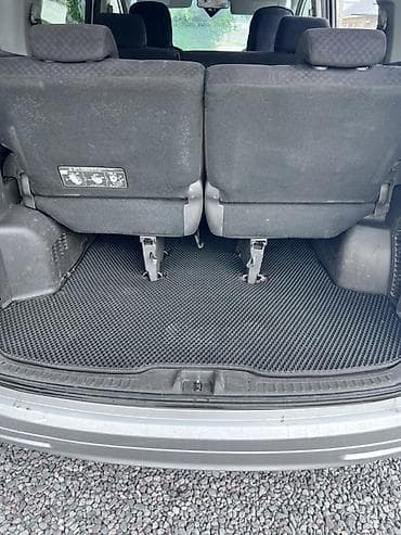 step 2: Honda Stepwgn: 2006 г., Автомат, Минивэн — 6