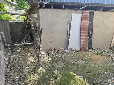 олд бишкек: Продается дом в Центре 5 комнат,3 фазка центральная канализация — 9