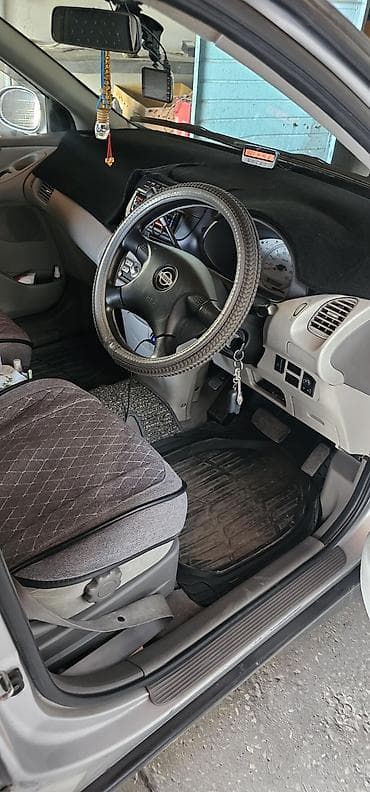Продажа авто: Nissan Tino: 2001 г., 1.8 л, Автомат, Бензин — 7