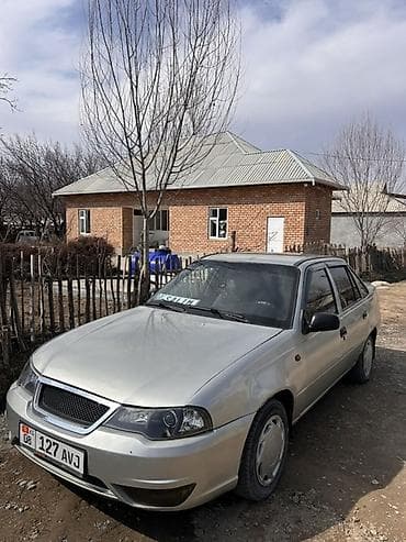 Daewoo Nexia: 2008 г., Ручные, Бензин, Седан
